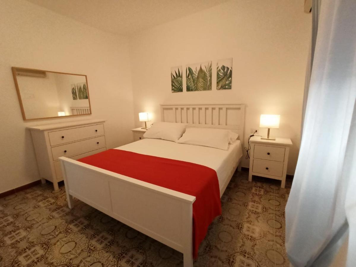 La Sirenetta Apartment ปาแลร์โม ภายนอก รูปภาพ