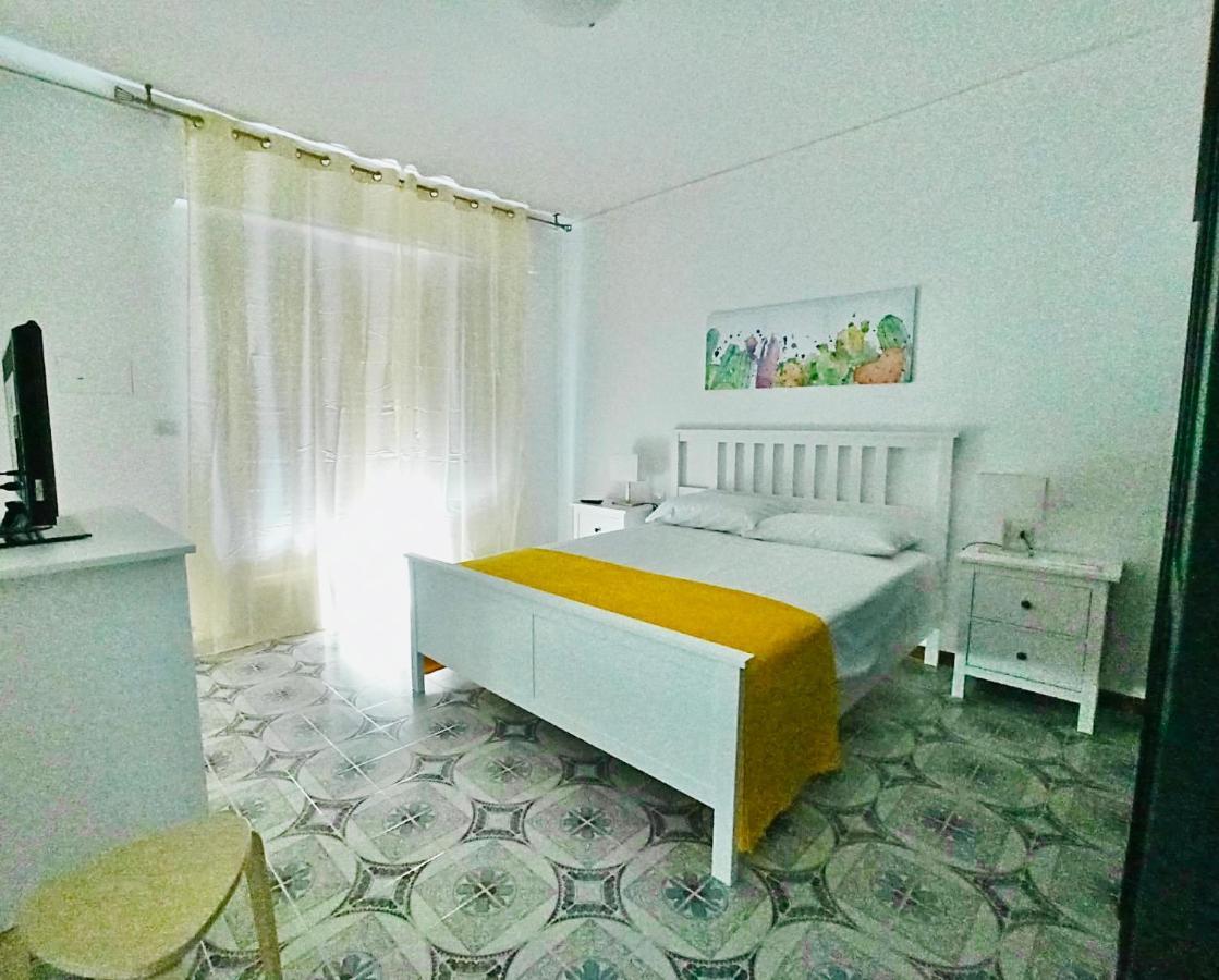 La Sirenetta Apartment ปาแลร์โม ภายนอก รูปภาพ